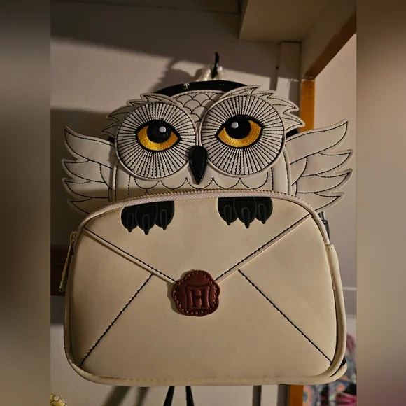Loungefly Cream and Black Owl Backpack Loungefly Harry Potter Hedwig Faux Leather Mini Backpack  main image 3